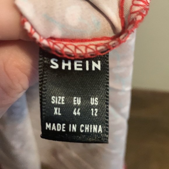 Shein V neck dress - Picture 4 of 7